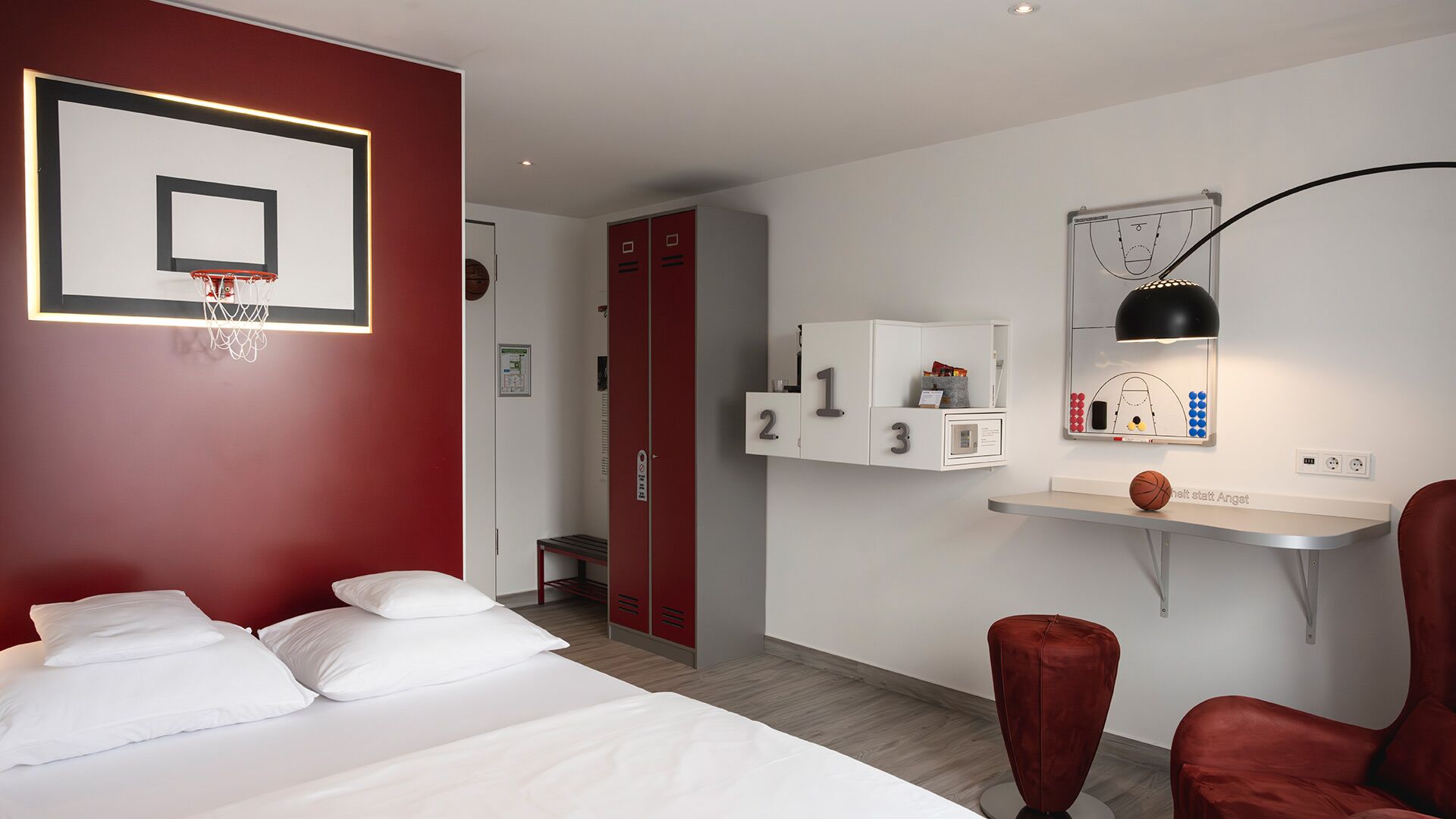 Details Glockenspitze Hotelbetriebsgesellschaft GmbH