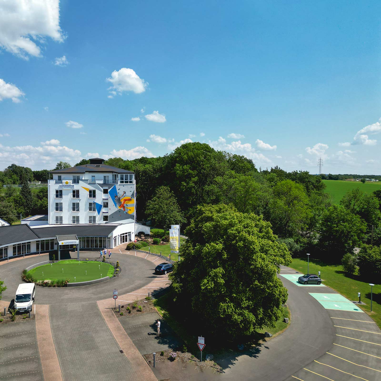 Deine Gastgeber Glockenspitze Hotelbetriebsgesellschaft GmbH