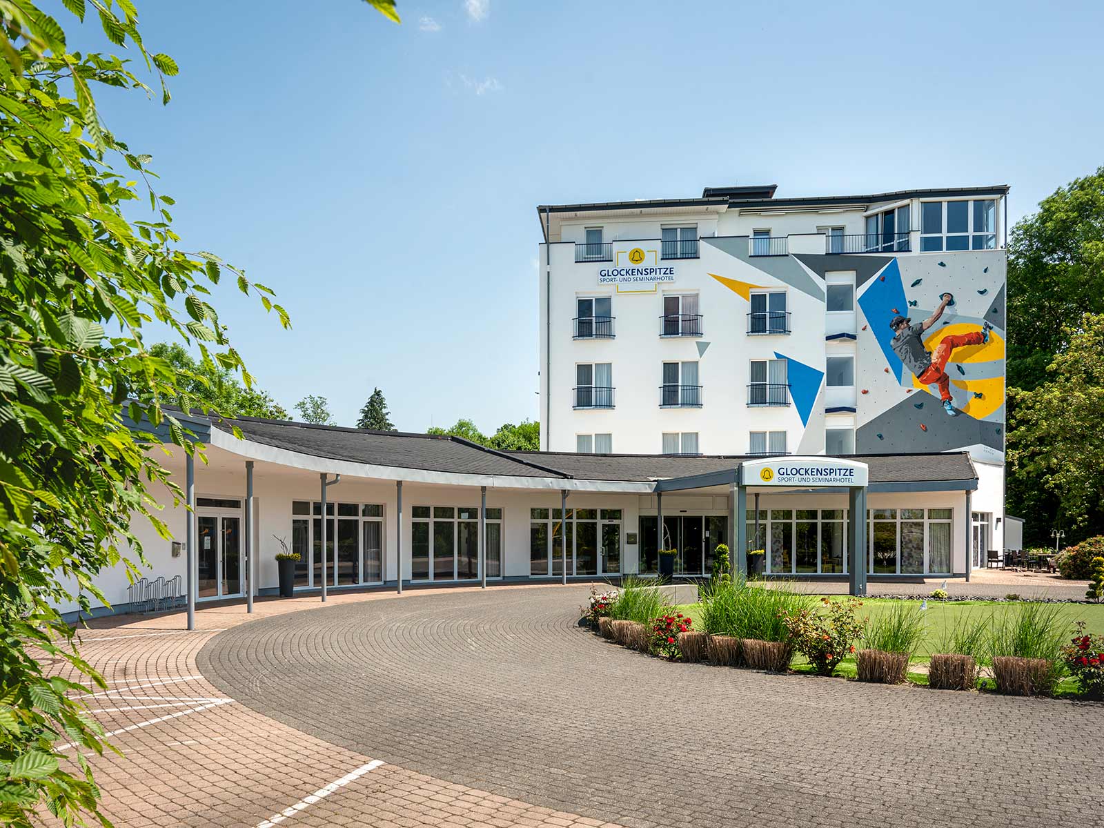 Deine Gastgeber Glockenspitze Hotelbetriebsgesellschaft GmbH