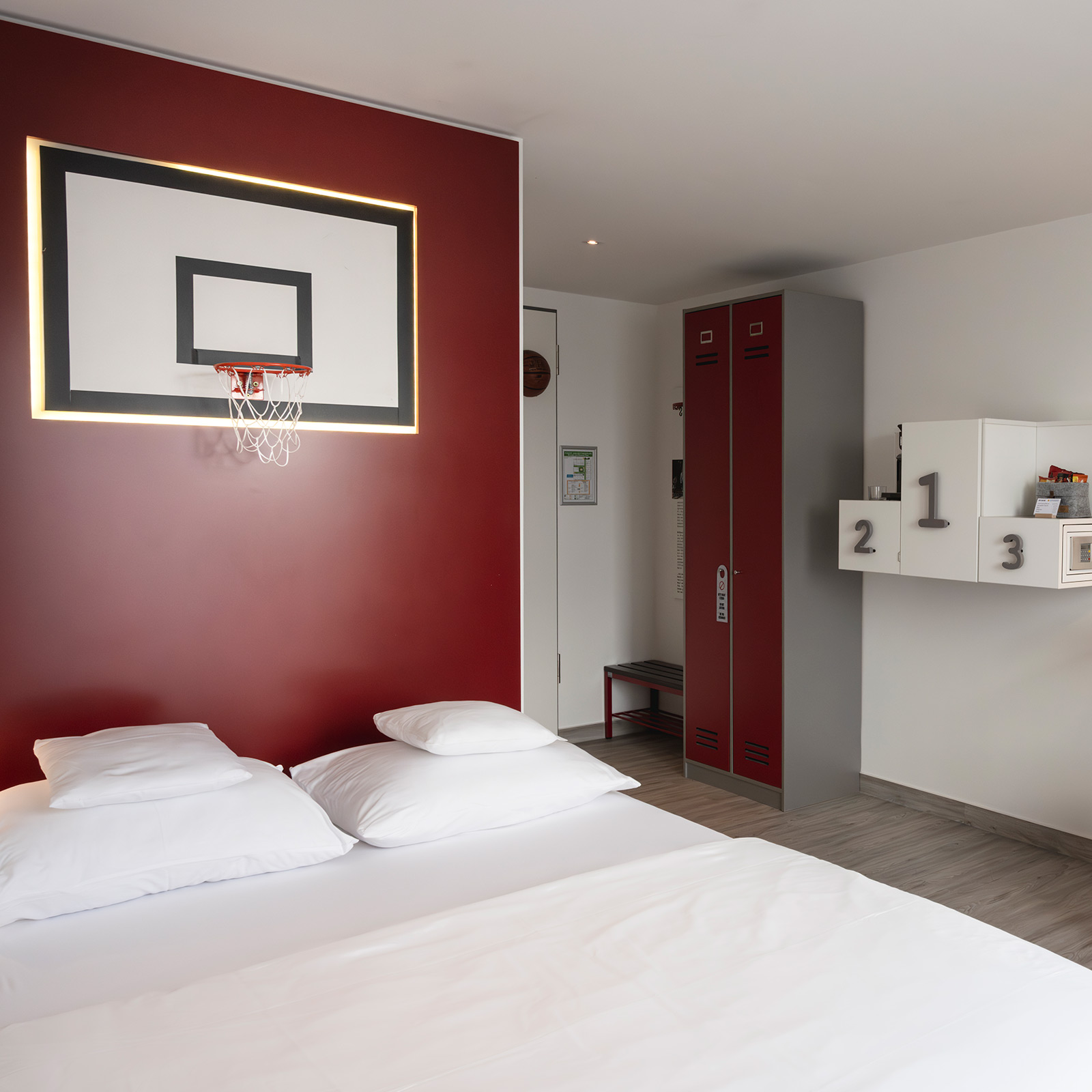 Themenzimmer Glockenspitze Hotelbetriebsgesellschaft GmbH